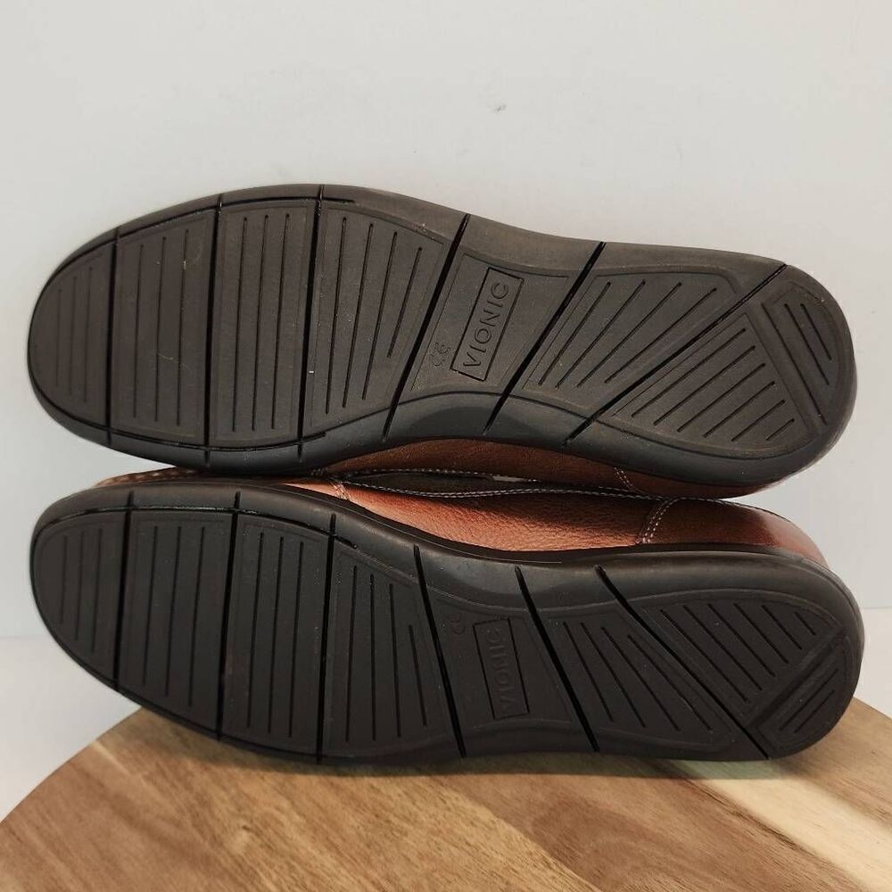 Vionic Men's Brown Leather Slip On Loafers Shoes Comfortable 8.5M - Picture 8 of 10